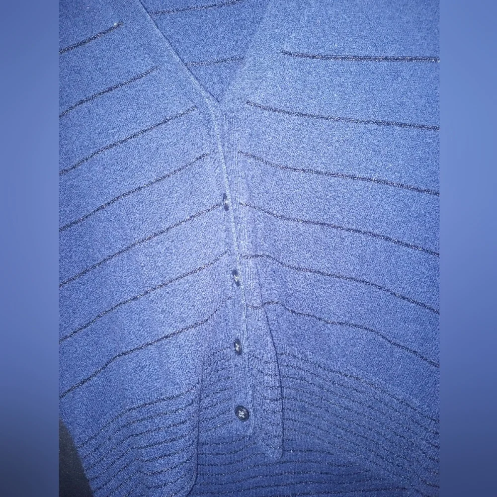 Woman's cardigan - Picture 4 of 4